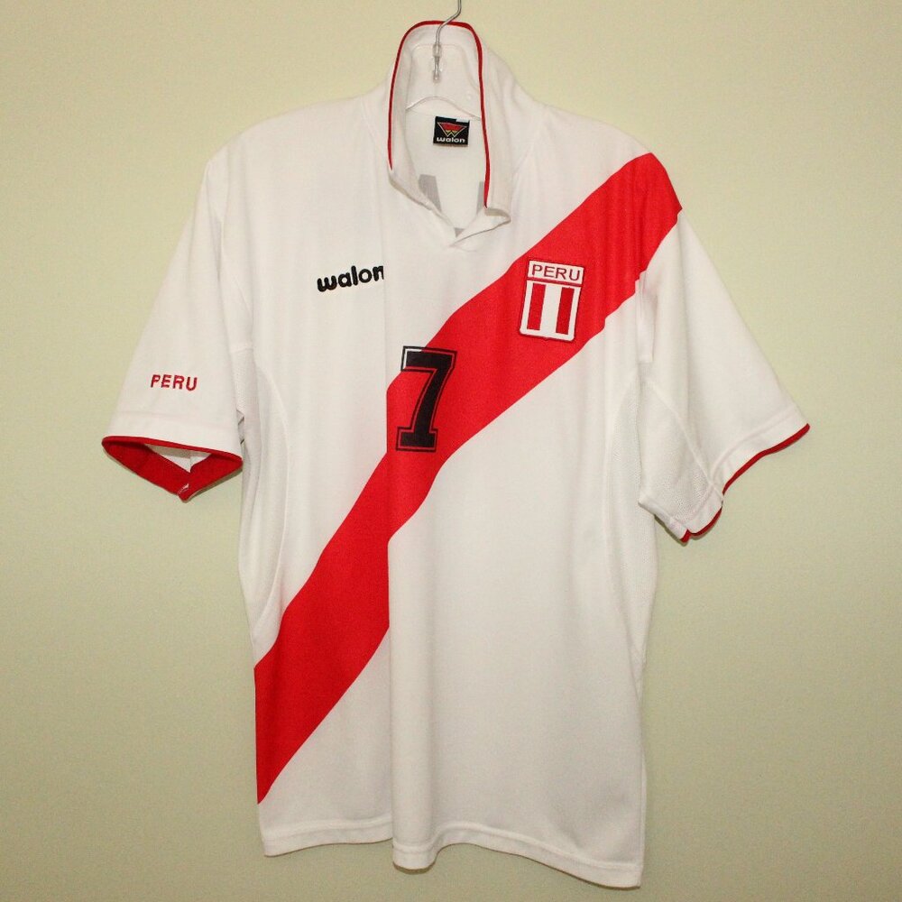 mint Nolberto SOLANO #7 Peru 2004? home football shirt Walon soccer jersey